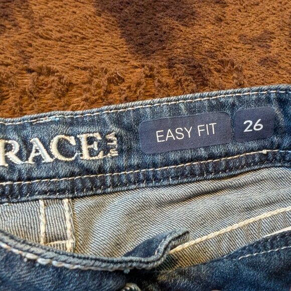 Grace in L.A Jean Shorts - Picture 3 of 3